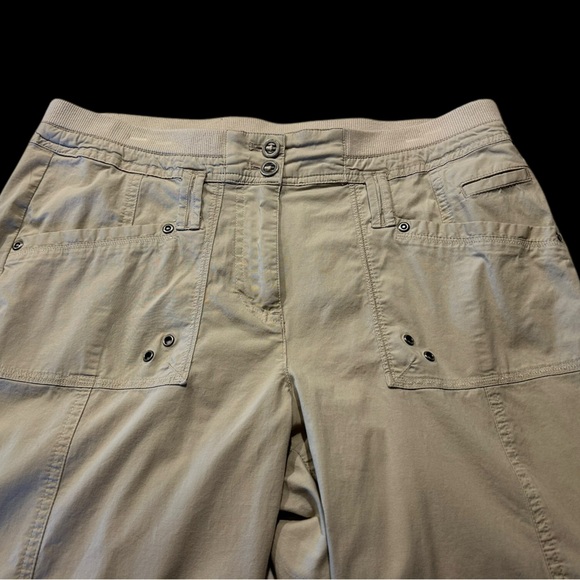 Chico’s Light Khaki Cargo Pants with a stretch waist - Picture 2 of 10